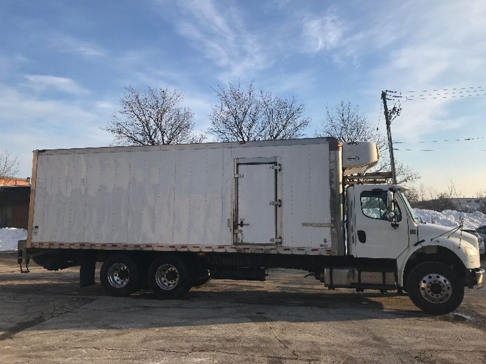 Refrigerated Truck-Light and Medium Duty Trucks-Freightliner-2019-M2-Mississauga-ON-345,102\n\t\tkm-$ 75,000 - Image 15