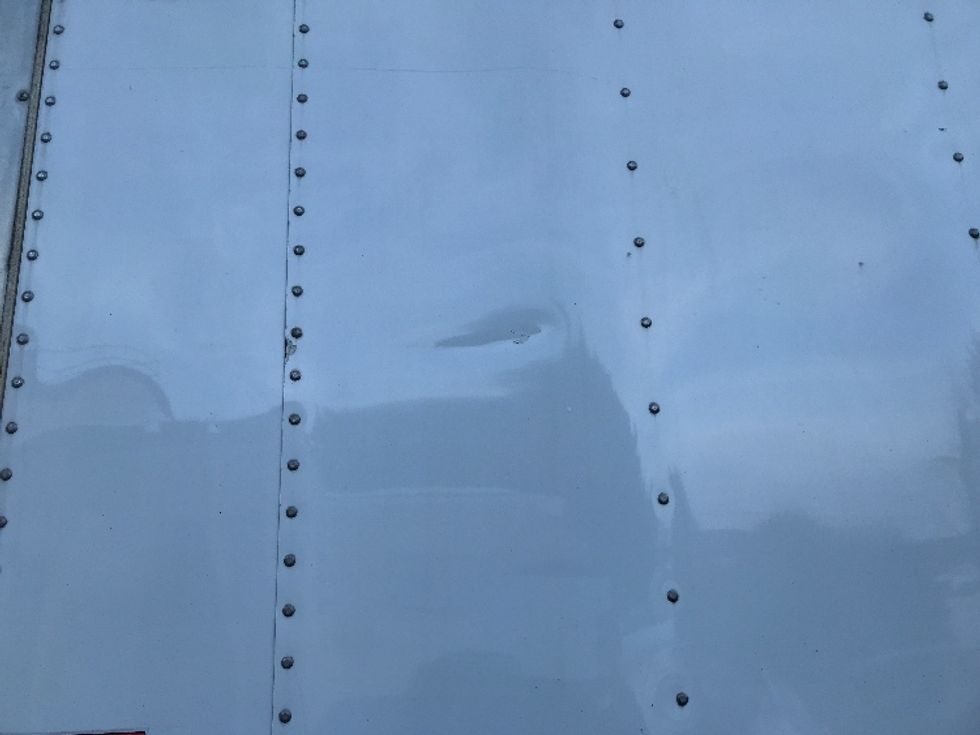 Refrigerated Truck-Light and Medium Duty Trucks-Freightliner-2019-M2-Mississauga-ON-345,102\n\t\tkm-$ 75,000 - Image 26