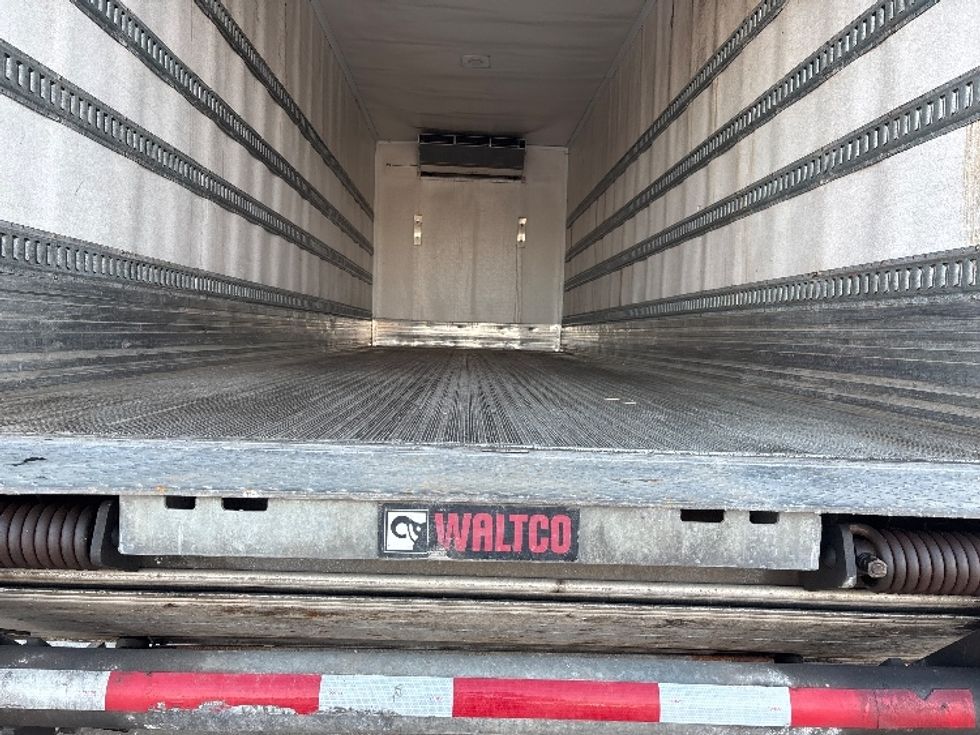 Refrigerated Truck-Light and Medium Duty Trucks-Freightliner-2019-M2-Mississauga-ON-533,088\n\t\tkm-$ 27,750 - Image 10