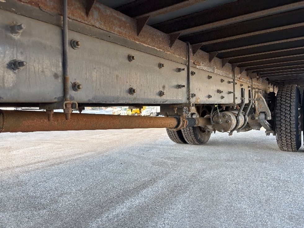 Refrigerated Truck-Light and Medium Duty Trucks-Freightliner-2019-M2-Mississauga-ON-533,088\n\t\tkm-$ 27,750 - Image 5