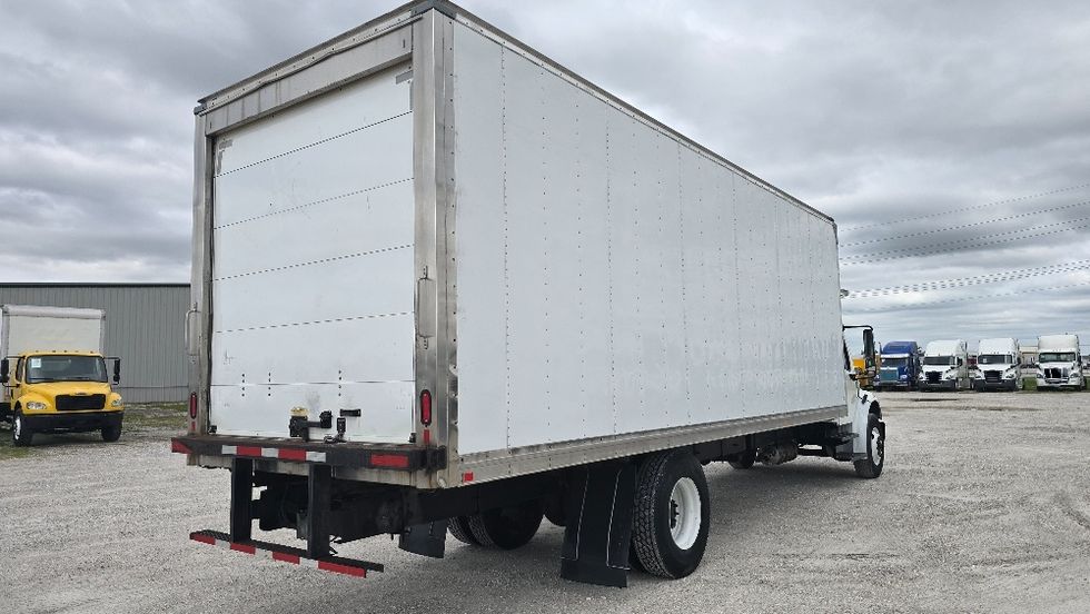 Refrigerated Truck-Light and Medium Duty Trucks-Freightliner-2019-M2-Moberly-MO-41,834\n\t\tmiles-$ 64,000 - Image 12