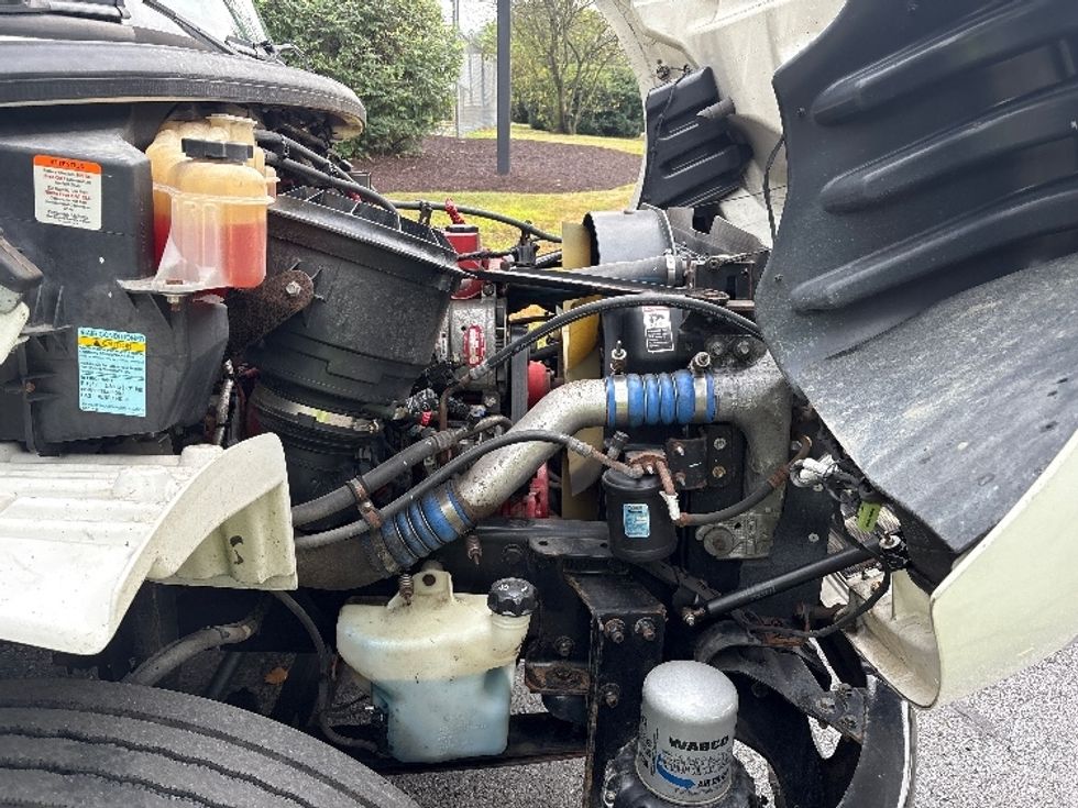 Refrigerated Truck-Light and Medium Duty Trucks-Freightliner-2019-M2-Montgomery-NY-165,450\n\t\tmiles-$ 50,500 - Image 23