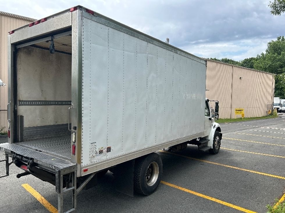 Refrigerated Truck-Light and Medium Duty Trucks-Freightliner-2019-M2-Montgomery-NY-216,117\n\t\tmiles-$ 43,000 - Image 13