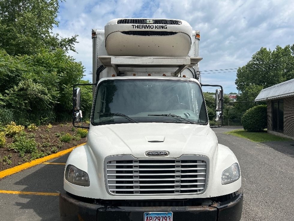 Refrigerated Truck-Light and Medium Duty Trucks-Freightliner-2019-M2-Montgomery-NY-216,117\n\t\tmiles-$ 43,000 - Image 2