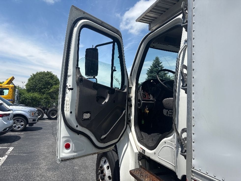 Refrigerated Truck-Light and Medium Duty Trucks-Freightliner-2019-M2-Montgomery-NY-296,344\n\t\tmiles-$ 44,500 - Image 16