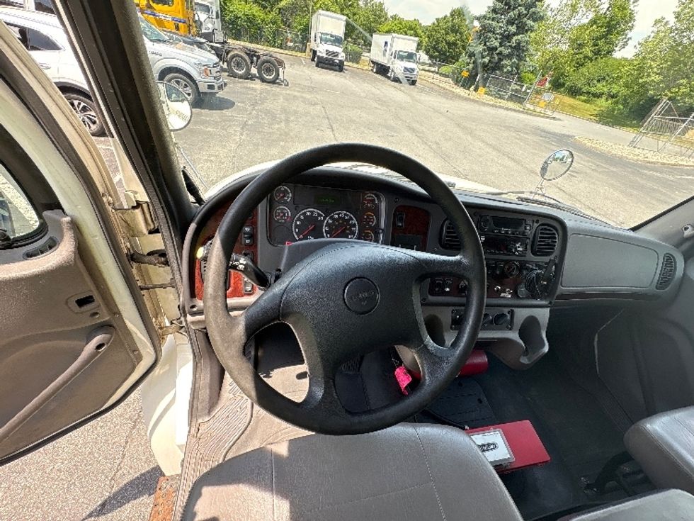 Refrigerated Truck-Light and Medium Duty Trucks-Freightliner-2019-M2-Montgomery-NY-296,344\n\t\tmiles-$ 44,500 - Image 18