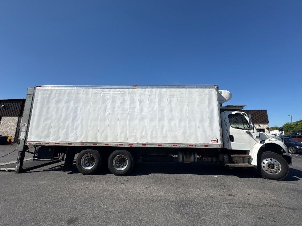 Refrigerated Truck-Light and Medium Duty Trucks-Freightliner-2019-M2-Montgomery-NY-400,564\n\t\tmiles-$ 27,250 - Image 15