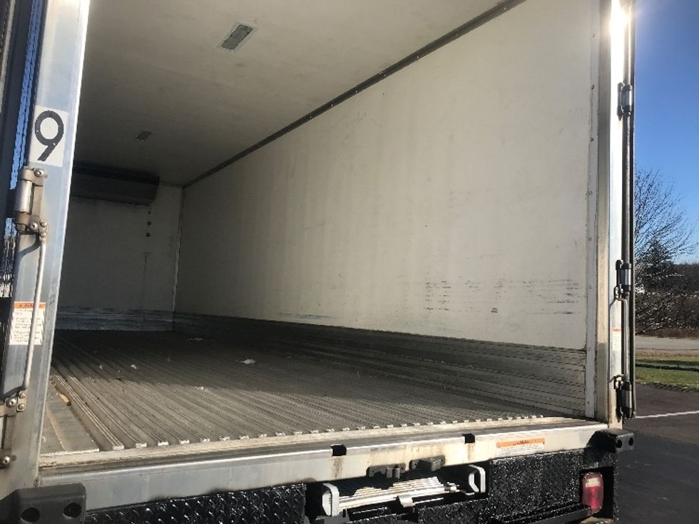 Refrigerated Truck-Light and Medium Duty Trucks-Freightliner-2019-M2-Mount Pleasant-PA-195,692\n\t\tmiles-$ 49,750 - Image 12