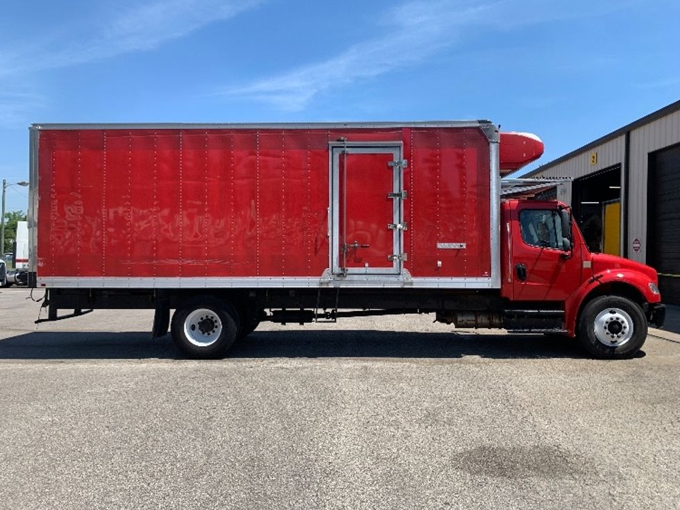 Refrigerated Truck-Light and Medium Duty Trucks-Freightliner-2019-M2-Nashville (Mount Juliet)-TN-166,130\n\t\tmiles-$ 51,250 - Image 15