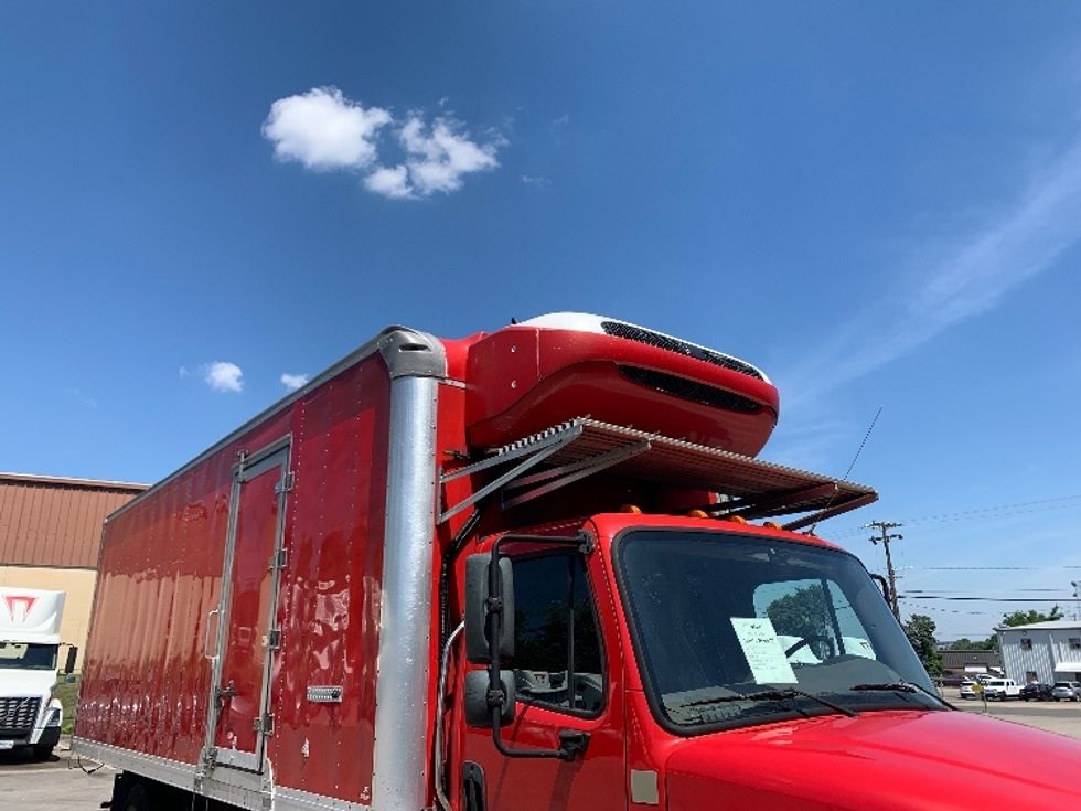 Refrigerated Truck-Light and Medium Duty Trucks-Freightliner-2019-M2-Nashville (Mount Juliet)-TN-166,130\n\t\tmiles-$ 51,250 - Image 25