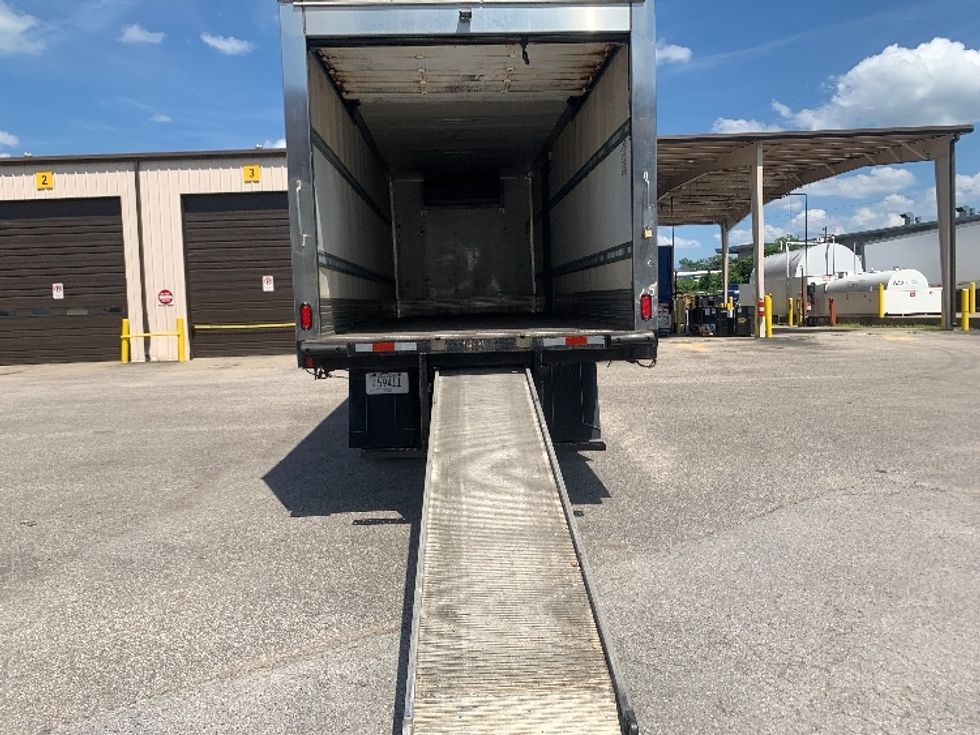 Refrigerated Truck-Light and Medium Duty Trucks-Freightliner-2019-M2-Nashville (Mount Juliet)-TN-191,962\n\t\tmiles-$ 49,250 - Image 9