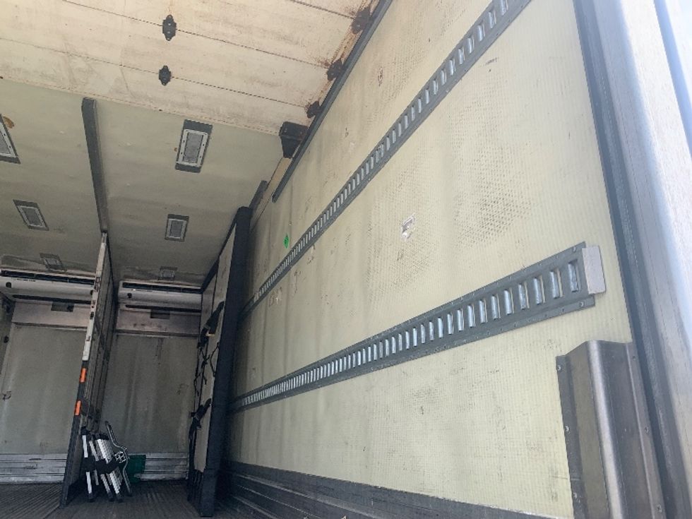 Refrigerated Truck-Light and Medium Duty Trucks-Freightliner-2019-M2-Nashville (Mount Juliet)-TN-311,321\n\t\tmiles-$ 29,750 - Image 11