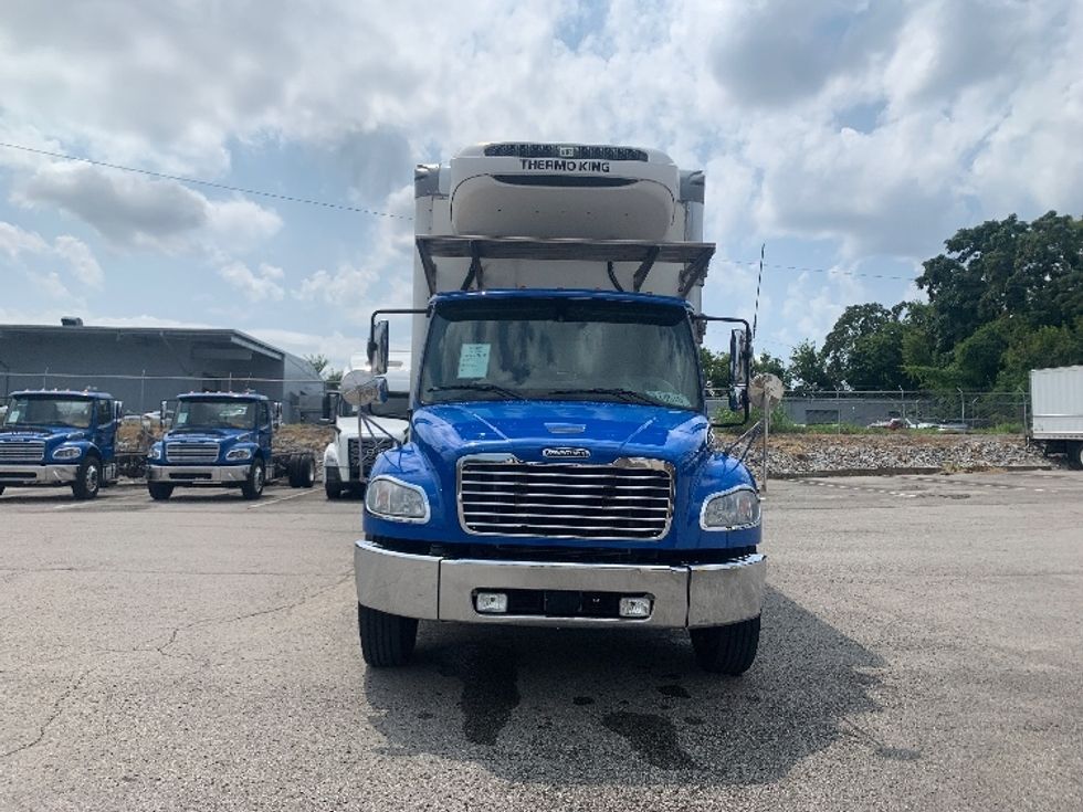 Refrigerated Truck-Light and Medium Duty Trucks-Freightliner-2019-M2-Nashville-TN-211,670\n\t\tmiles-$ 58,000 - Image 2