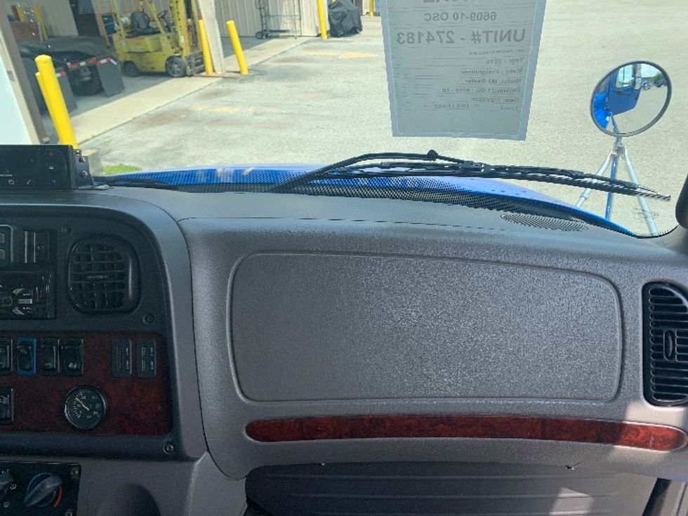 Refrigerated Truck-Light and Medium Duty Trucks-Freightliner-2019-M2-Nashville-TN-211,670\n\t\tmiles-$ 58,000 - Image 20