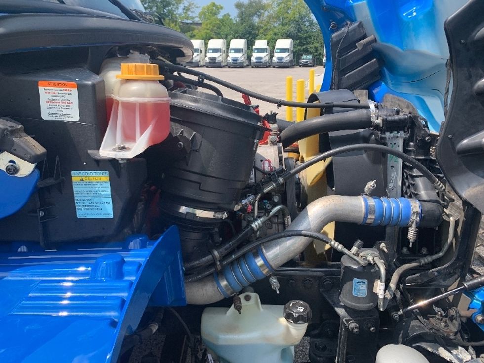 Refrigerated Truck-Light and Medium Duty Trucks-Freightliner-2019-M2-Nashville-TN-211,670\n\t\tmiles-$ 58,000 - Image 22