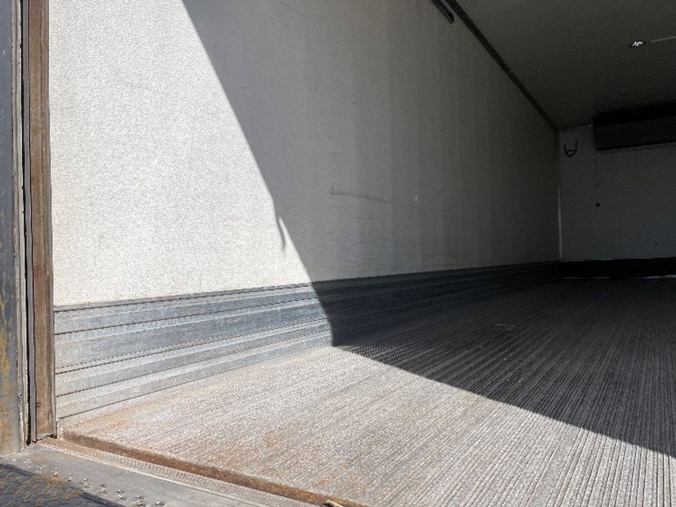 Refrigerated Truck-Light and Medium Duty Trucks-Freightliner-2019-M2-New Bedford-MA-191,152\n\t\tmiles-$ 69,000 - Image 10