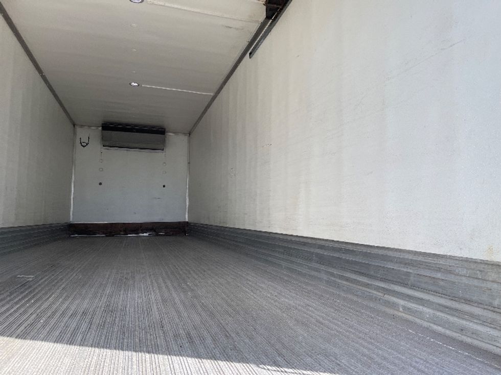 Refrigerated Truck-Light and Medium Duty Trucks-Freightliner-2019-M2-New Bedford-MA-191,152\n\t\tmiles-$ 69,000 - Image 11