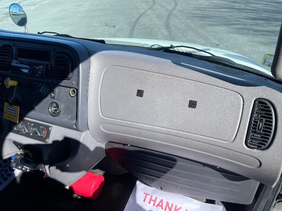 Refrigerated Truck-Light and Medium Duty Trucks-Freightliner-2019-M2-New Bedford-MA-191,152\n\t\tmiles-$ 69,000 - Image 20