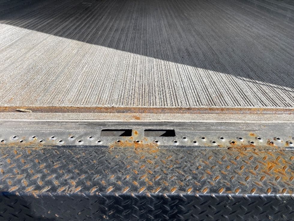 Refrigerated Truck-Light and Medium Duty Trucks-Freightliner-2019-M2-New Bedford-MA-191,152\n\t\tmiles-$ 69,000 - Image 9