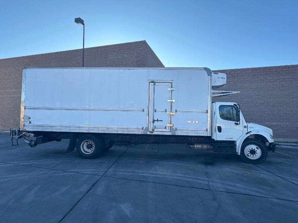 Refrigerated Truck-Light and Medium Duty Trucks-Freightliner-2019-M2-North Las Vegas-NV-137,721\n\t\tmiles-$ 64,000 - Image 12