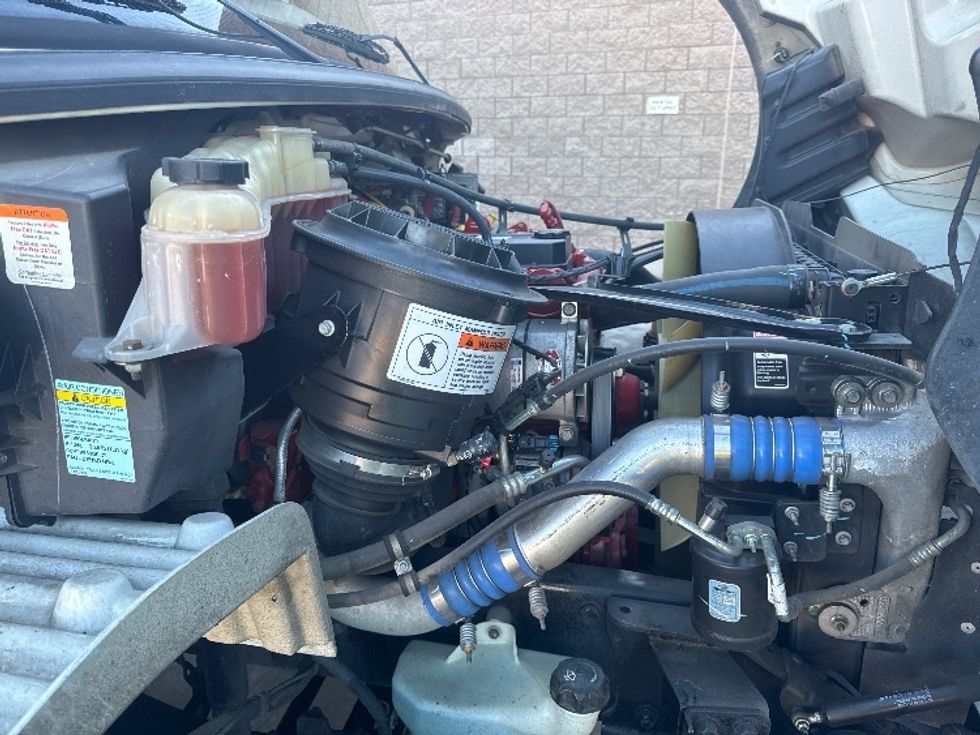 Refrigerated Truck-Light and Medium Duty Trucks-Freightliner-2019-M2-North Las Vegas-NV-137,721\n\t\tmiles-$ 64,000 - Image 23