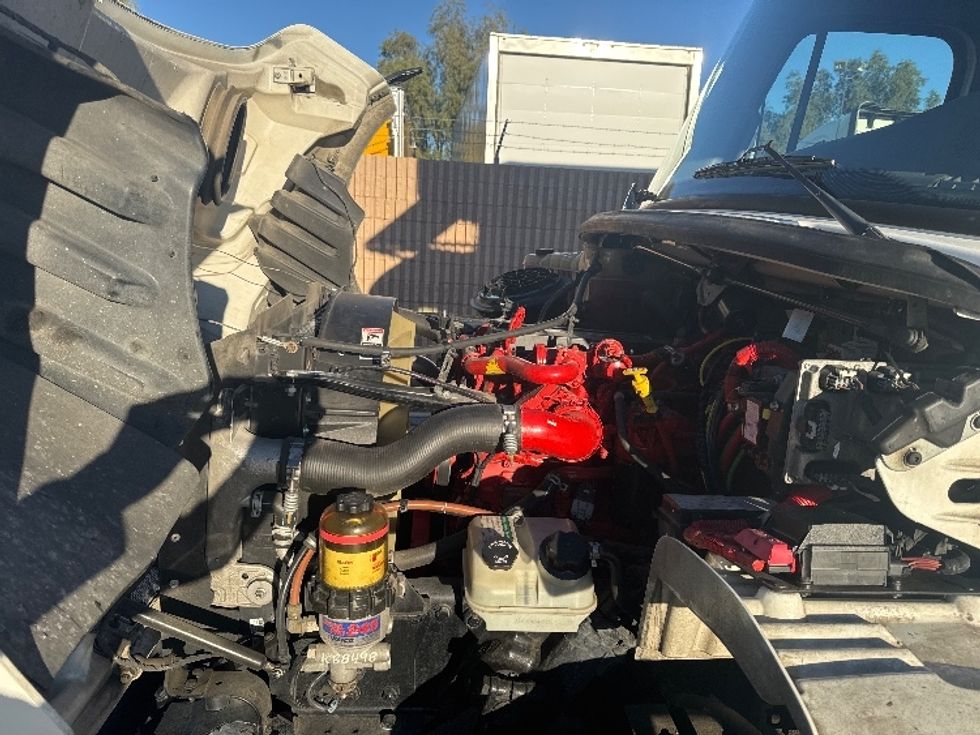 Refrigerated Truck-Light and Medium Duty Trucks-Freightliner-2019-M2-North Las Vegas-NV-137,721\n\t\tmiles-$ 64,000 - Image 24