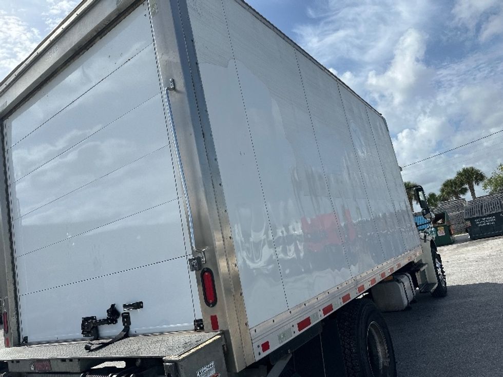 Refrigerated Truck-Light and Medium Duty Trucks-Freightliner-2019-M2-Ocala-FL-256,317\n\t\tmiles-$ 41,500 - Image 13