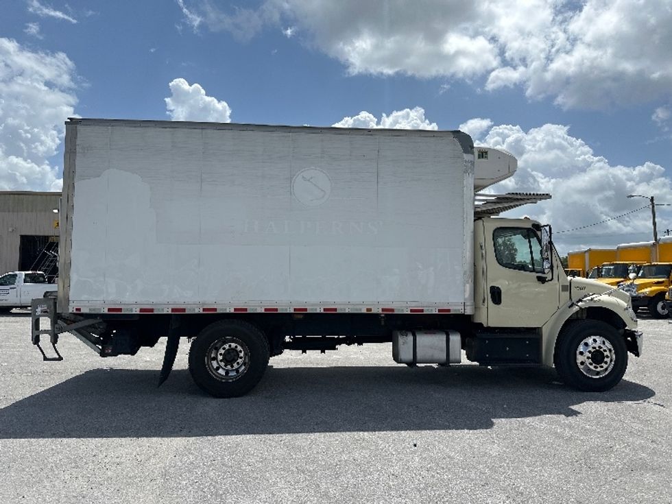 Refrigerated Truck-Light and Medium Duty Trucks-Freightliner-2019-M2-Ocala-FL-256,317\n\t\tmiles-$ 41,500 - Image 15
