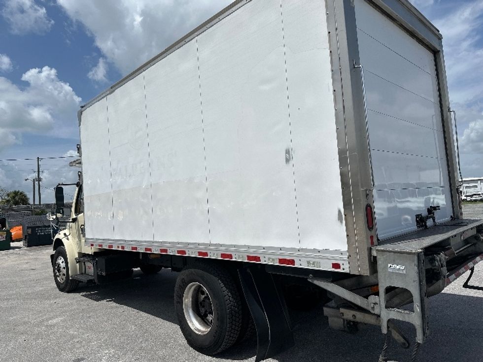 Refrigerated Truck-Light and Medium Duty Trucks-Freightliner-2019-M2-Ocala-FL-256,317\n\t\tmiles-$ 41,500 - Image 6