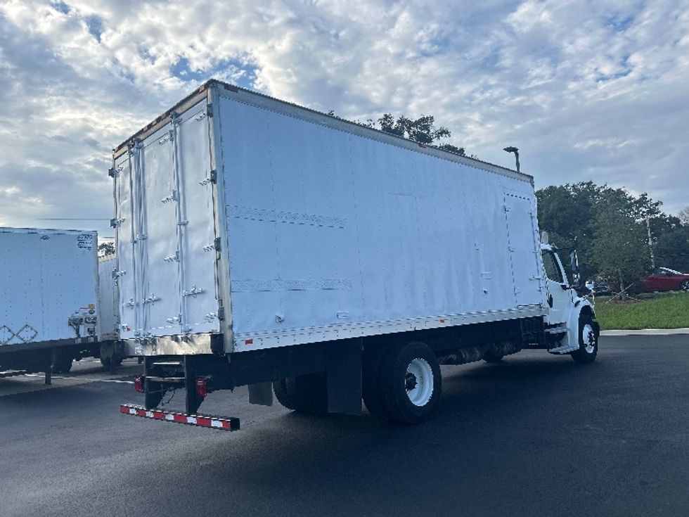 Refrigerated Truck-Light and Medium Duty Trucks-Freightliner-2019-M2-Ocala-FL-267,434\n\t\tmiles-$ 29,750 - Image 13