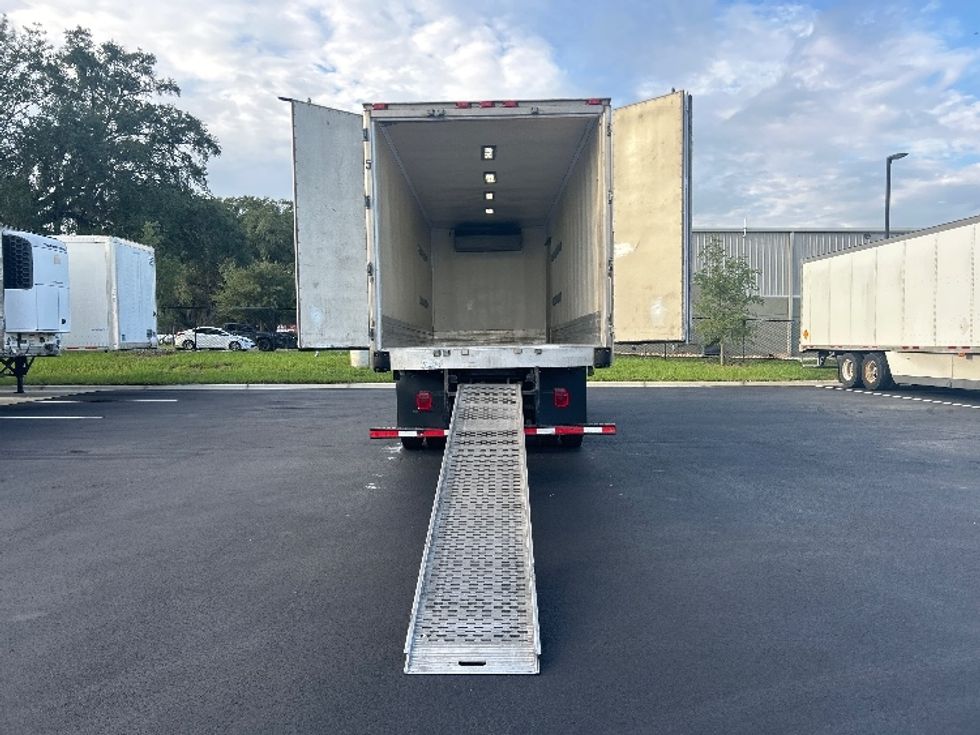 Refrigerated Truck-Light and Medium Duty Trucks-Freightliner-2019-M2-Ocala-FL-267,434\n\t\tmiles-$ 29,750 - Image 9