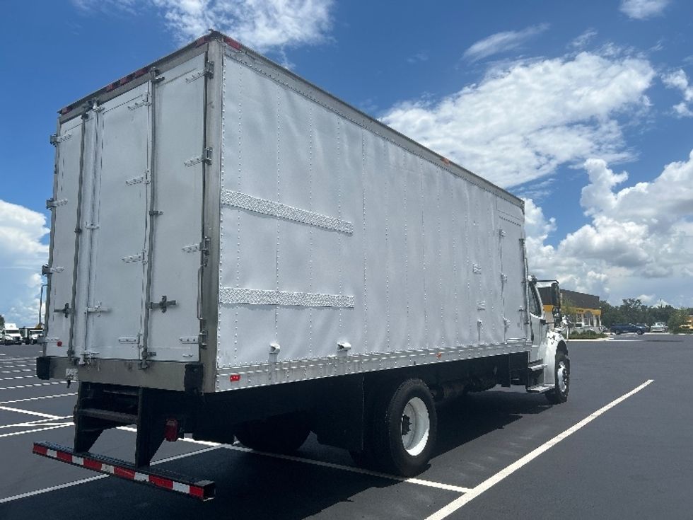 Refrigerated Truck-Light and Medium Duty Trucks-Freightliner-2019-M2-Ocala-FL-267,775\n\t\tmiles-$ 36,000 - Image 13