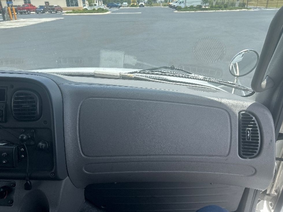 Refrigerated Truck-Light and Medium Duty Trucks-Freightliner-2019-M2-Ocala-FL-267,775\n\t\tmiles-$ 36,000 - Image 21