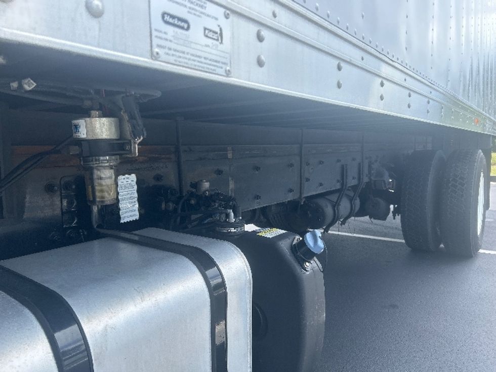 Refrigerated Truck-Light and Medium Duty Trucks-Freightliner-2019-M2-Ocala-FL-267,775\n\t\tmiles-$ 36,000 - Image 5