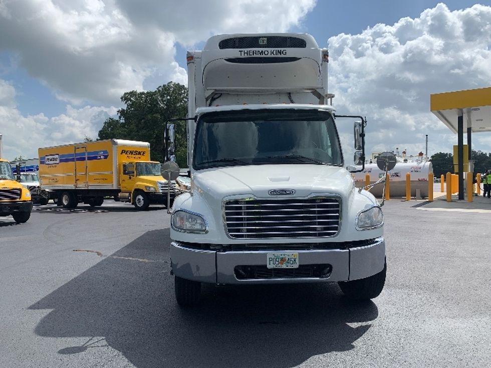 Refrigerated Truck-Light and Medium Duty Trucks-Freightliner-2019-M2-Ocala-FL-285,043\n\t\tmiles-$ 31,250 - Image 2