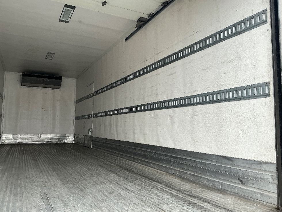 Refrigerated Truck-Light and Medium Duty Trucks-Freightliner-2019-M2-Ogden-UT-130,237\n\t\tmiles-$ 64,750 - Image 12