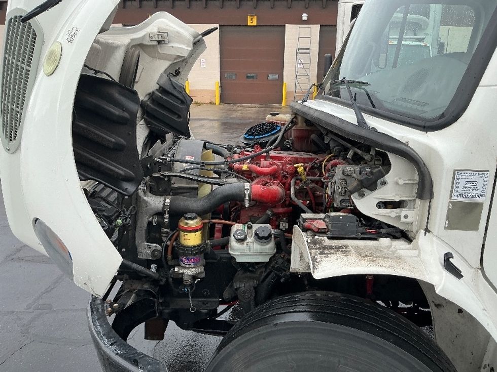 Refrigerated Truck-Light and Medium Duty Trucks-Freightliner-2019-M2-Ogden-UT-130,237\n\t\tmiles-$ 64,750 - Image 23