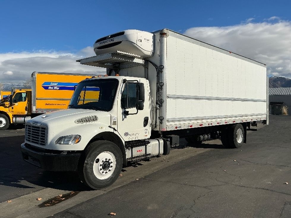 Refrigerated Truck-Light and Medium Duty Trucks-Freightliner-2019-M2-Ogden-UT-130,237\n\t\tmiles-$ 64,750 - Image 3