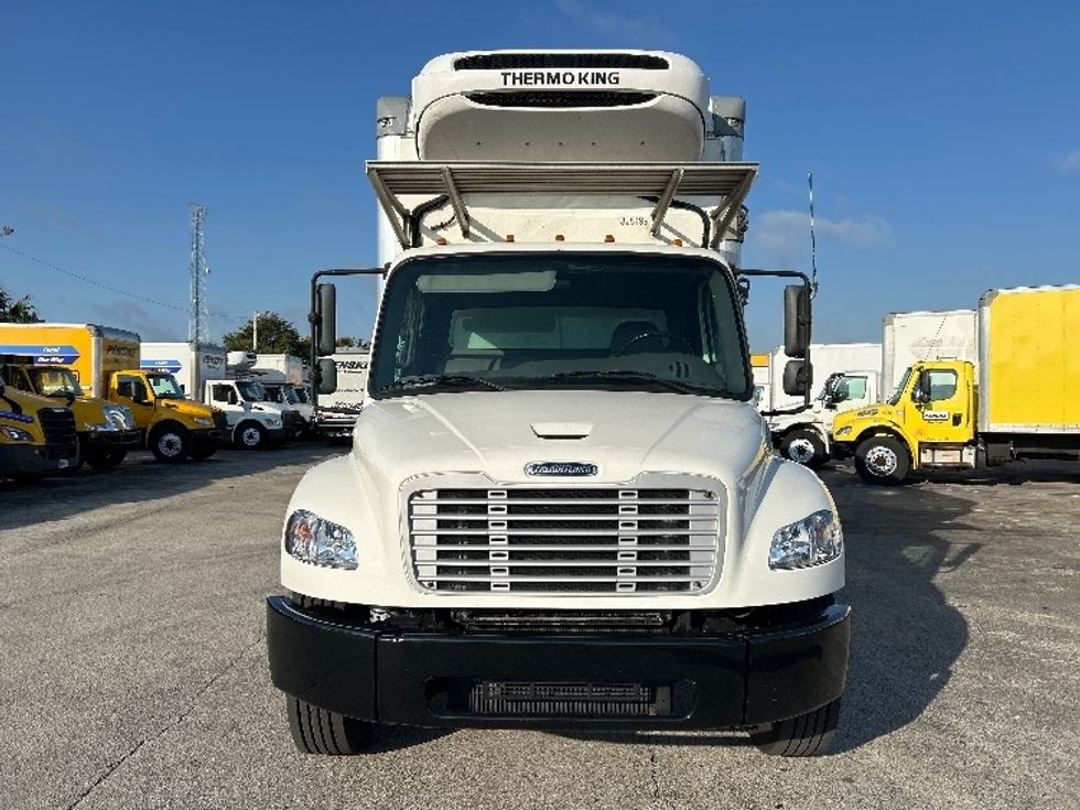 Refrigerated Truck-Light and Medium Duty Trucks-Freightliner-2019-M2-Orlando-FL-260,675\n\t\tmiles-$ 47,500 - Image 2