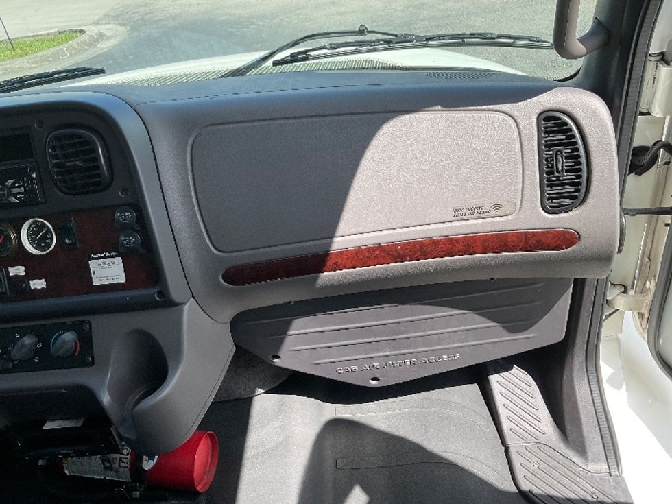 Refrigerated Truck-Light and Medium Duty Trucks-Freightliner-2019-M2-Orlando-FL-260,675\n\t\tmiles-$ 47,500 - Image 21