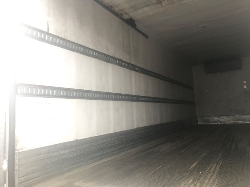 Refrigerated Truck-Light and Medium Duty Trucks-Freightliner-2019-M2-Oshawa-ON-415,031\n\t\tkm-$ 50,000 - Image 10