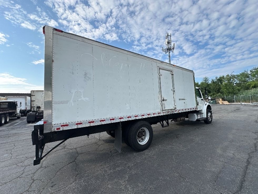 Refrigerated Truck-Light and Medium Duty Trucks-Freightliner-2019-M2-Parsippany-NJ-166,713\n\t\tmiles-$ 44,250 - Image 13
