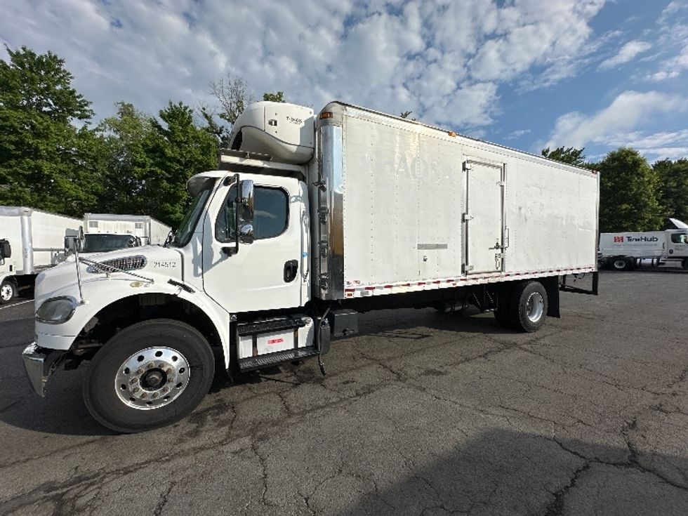 Refrigerated Truck-Light and Medium Duty Trucks-Freightliner-2019-M2-Parsippany-NJ-166,713\n\t\tmiles-$ 44,250 - Image 3