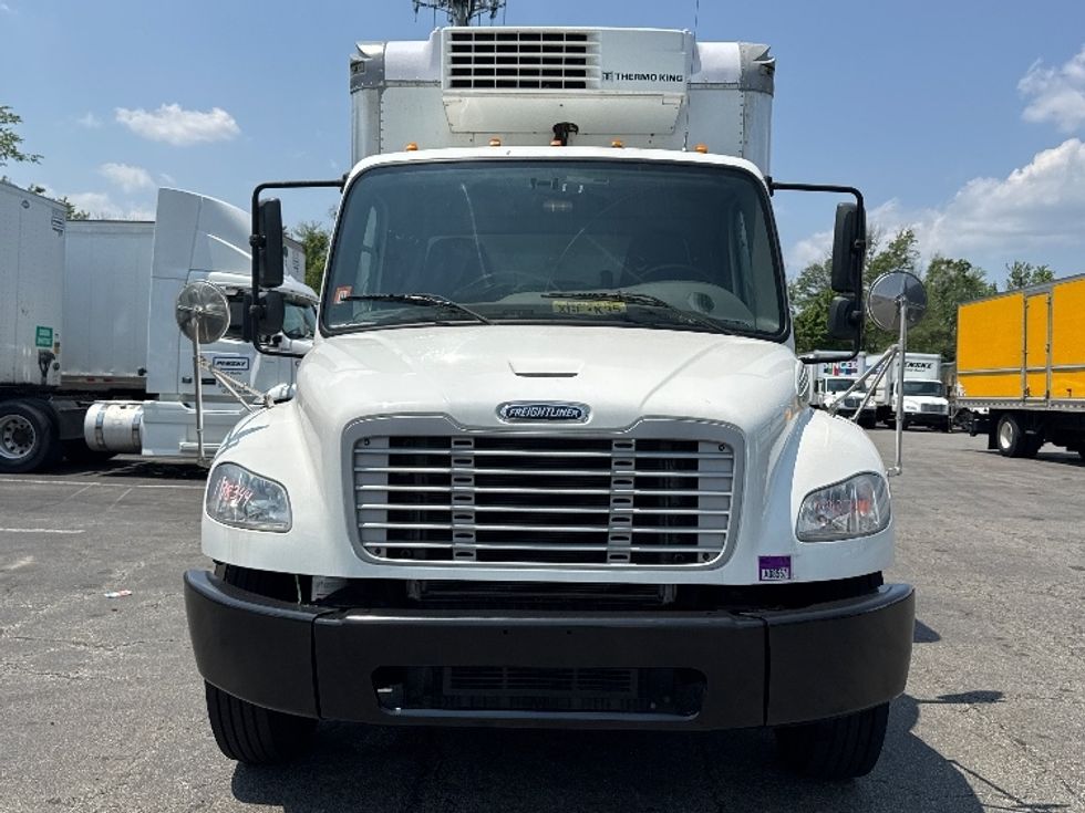 Refrigerated Truck-Light and Medium Duty Trucks-Freightliner-2019-M2-Parsippany-NJ-172,591\n\t\tmiles-$ 37,750 - Image 2