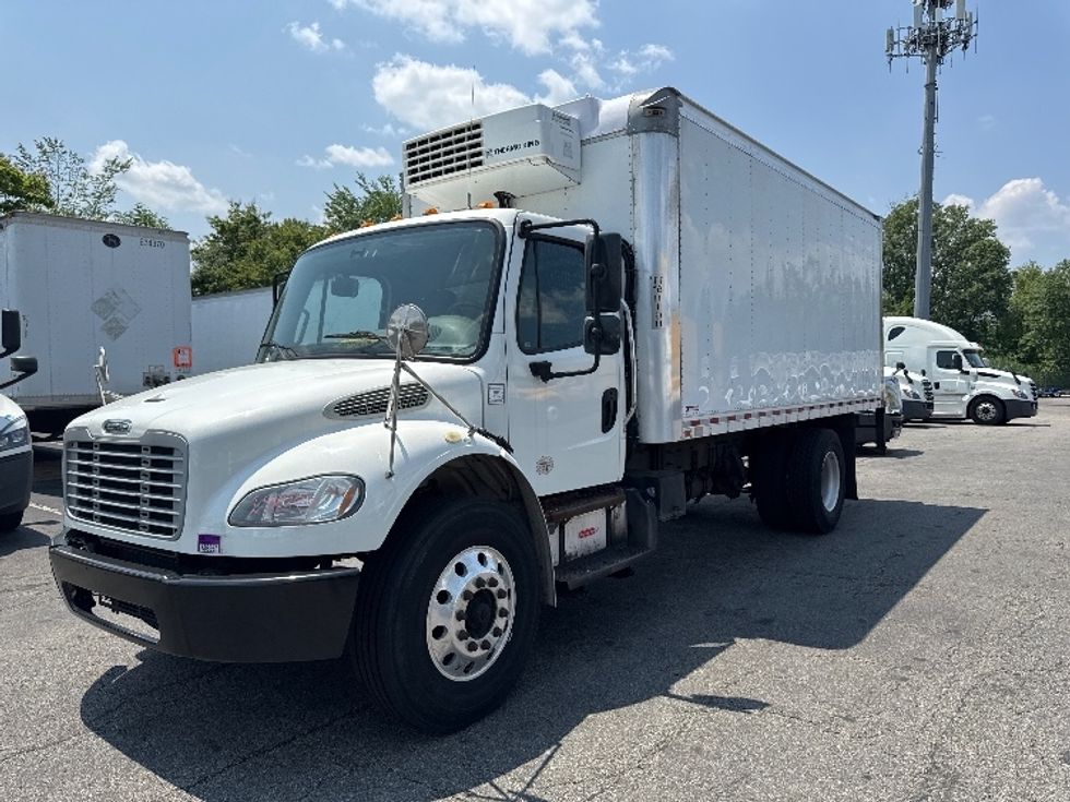 Refrigerated Truck-Light and Medium Duty Trucks-Freightliner-2019-M2-Parsippany-NJ-172,591\n\t\tmiles-$ 37,750 - Image 3