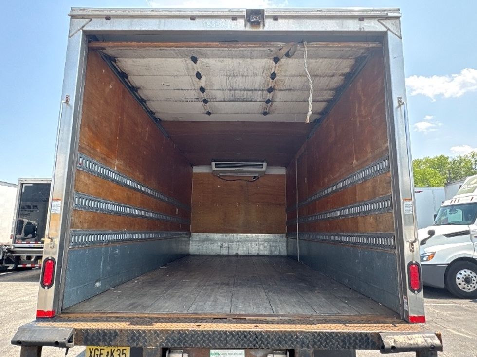 Refrigerated Truck-Light and Medium Duty Trucks-Freightliner-2019-M2-Parsippany-NJ-172,591\n\t\tmiles-$ 37,750 - Image 8