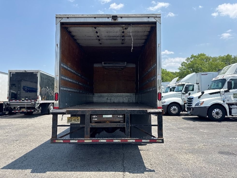 Refrigerated Truck-Light and Medium Duty Trucks-Freightliner-2019-M2-Parsippany-NJ-172,591\n\t\tmiles-$ 37,750 - Image 9