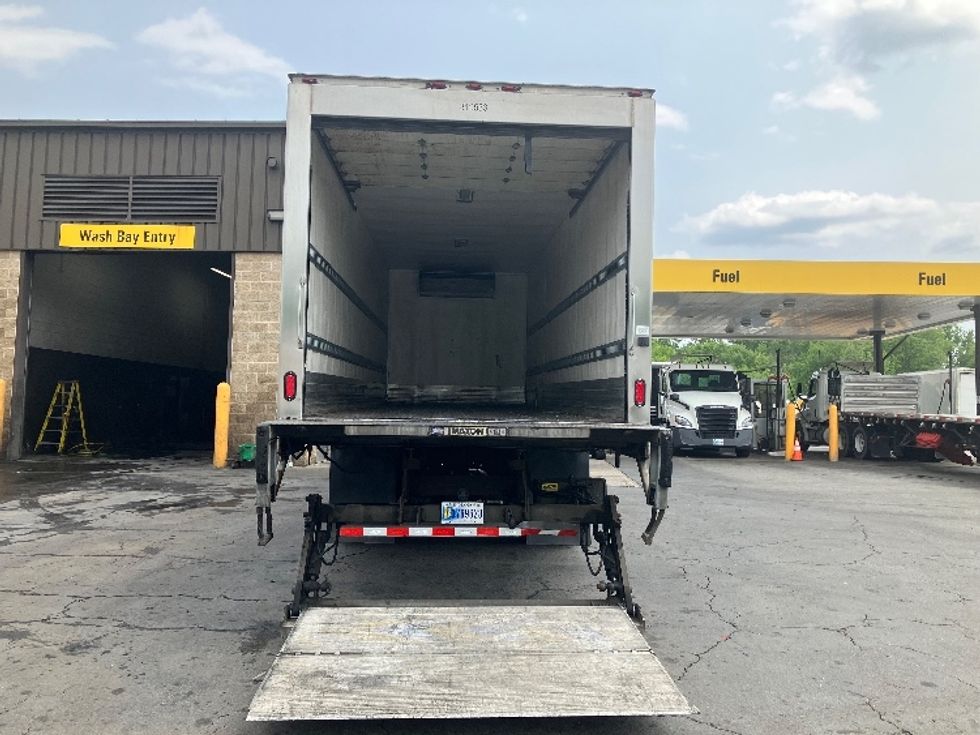 Refrigerated Truck-Light and Medium Duty Trucks-Freightliner-2019-M2-Parsippany-NJ-195,005\n\t\tmiles-$ 41,500 - Image 9