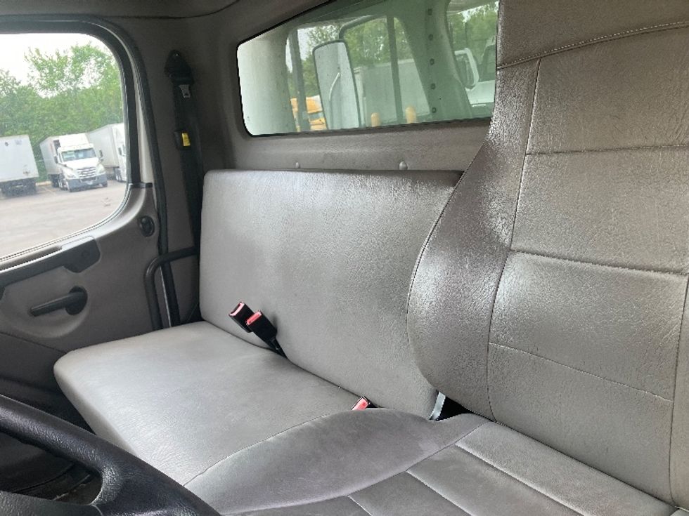 Refrigerated Truck-Light and Medium Duty Trucks-Freightliner-2019-M2-Parsippany-NJ-201,344\n\t\tmiles-$ 38,500 - Image 19