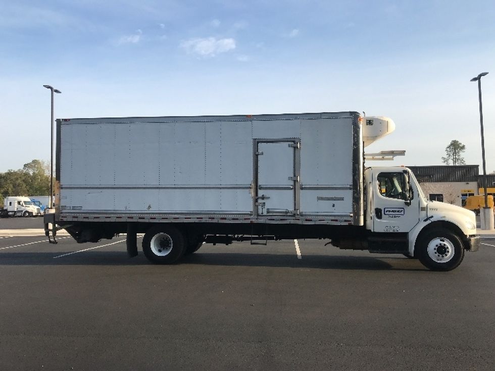 Refrigerated Truck-Light and Medium Duty Trucks-Freightliner-2019-M2-Pensacola-FL-179,481\n\t\tmiles-$ 62,500 - Image 14